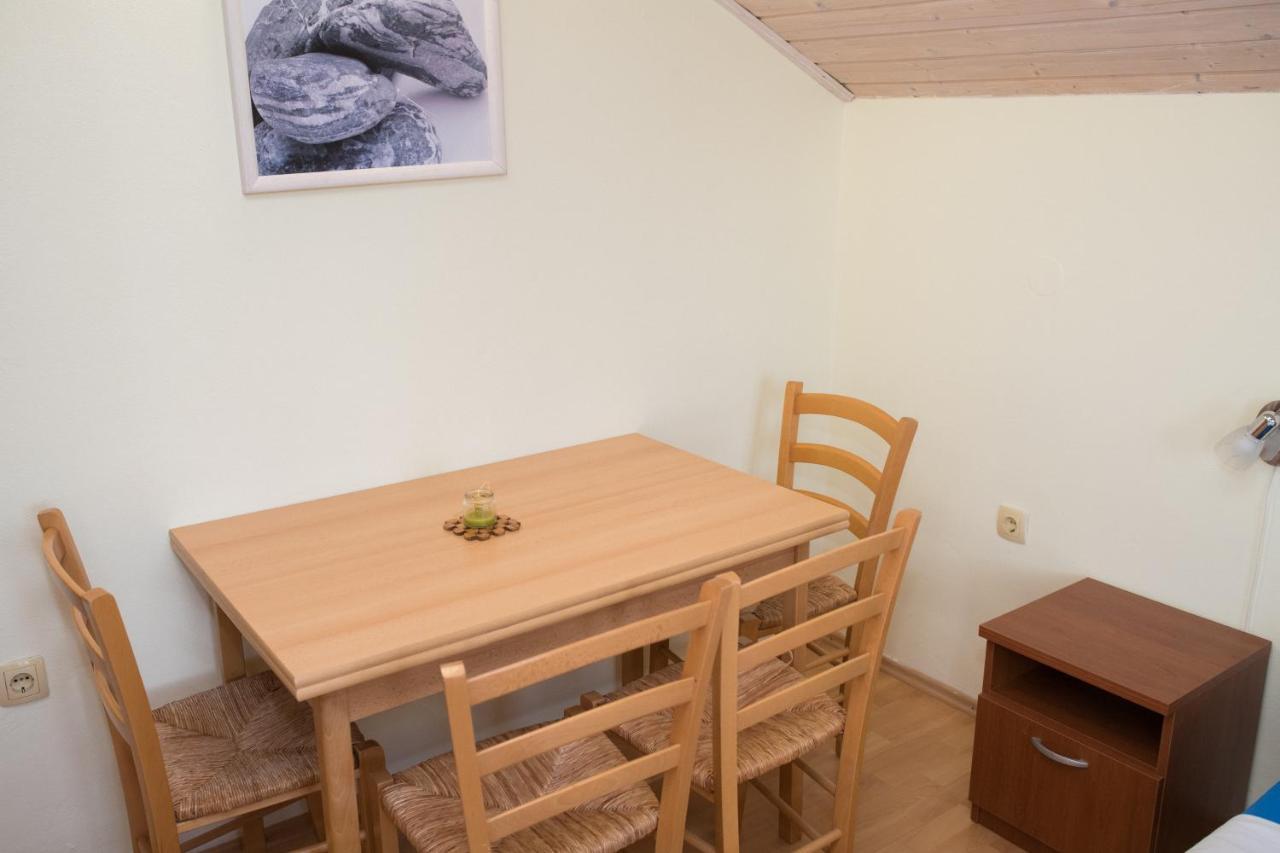 Apartment Dalmatien Raslina Exterior photo