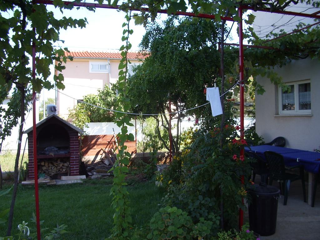 Apartment Dalmatien Raslina Exterior photo